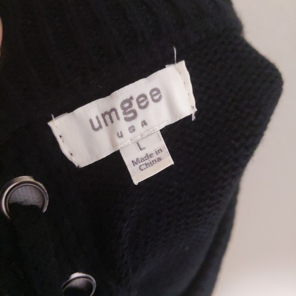 Umgee USA Black Floral Sweater Women’s Large | Lace-Up Back Long Sleeve Top - Picture 9 of 10